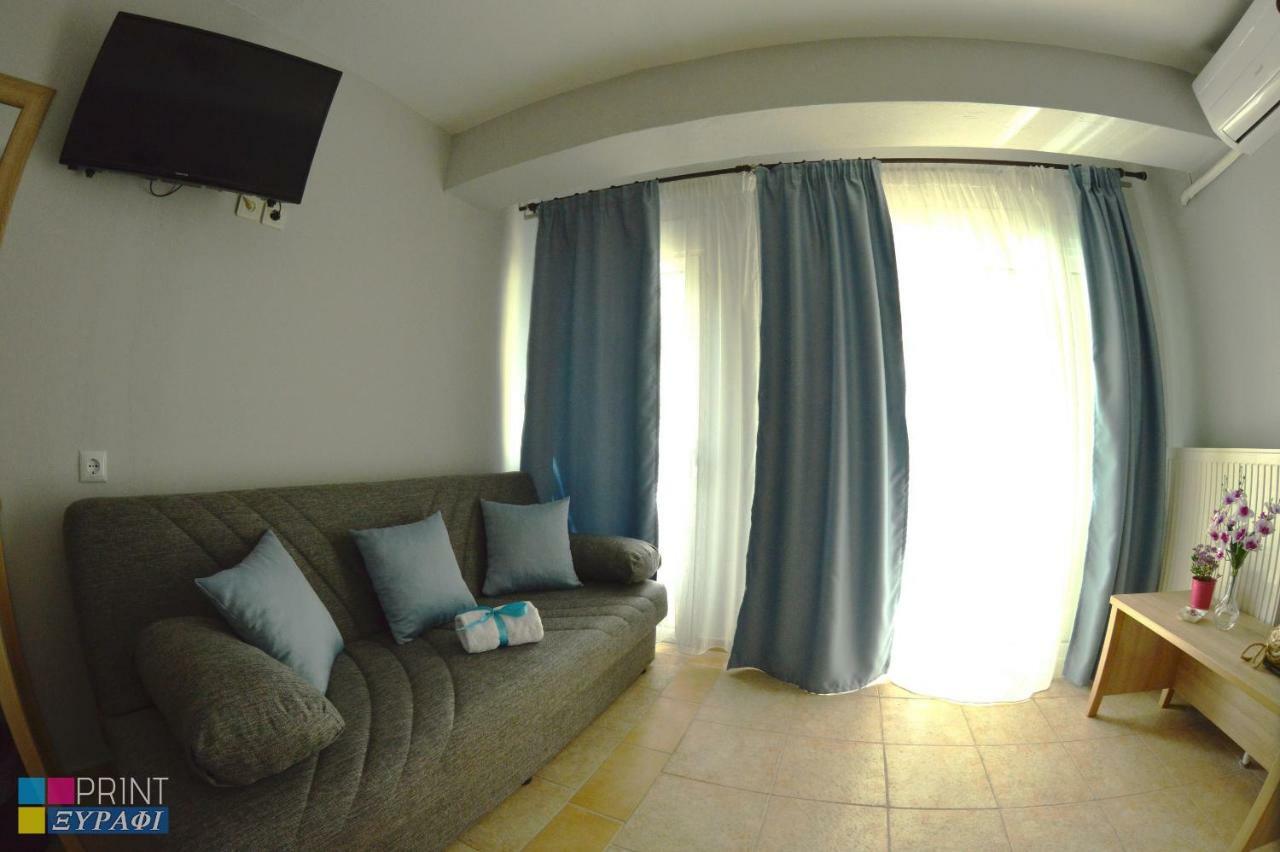 The L Studio Nea Peramos  Luaran gambar
